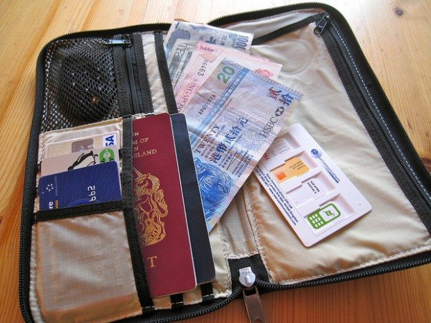 How to Prepare Your Bank Account For Working Abroad