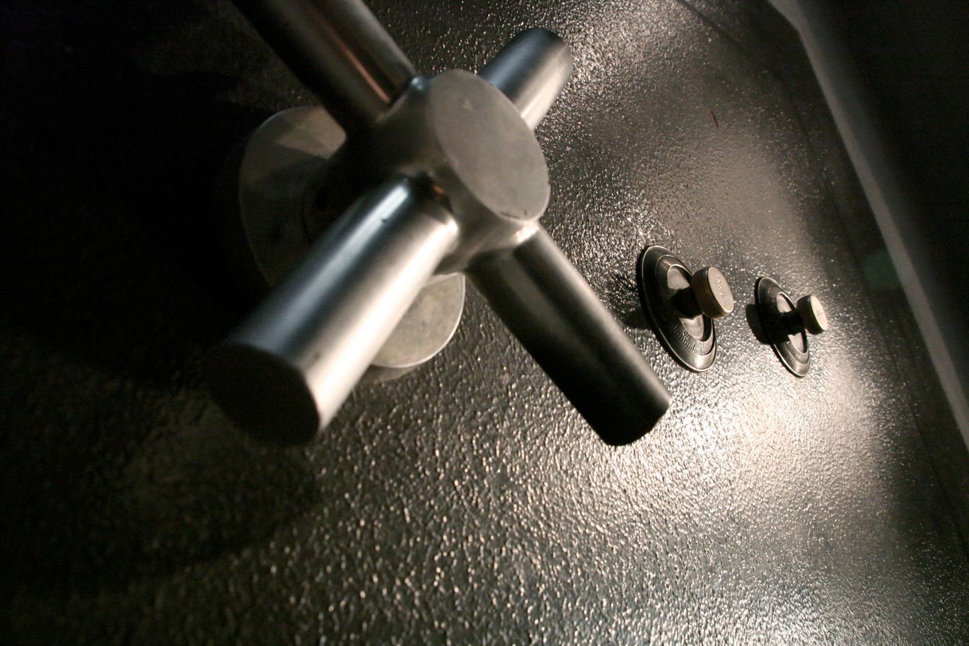 The 8 Safest Banks With an Extra Account Protection