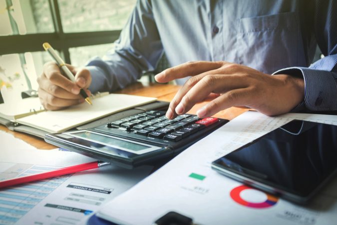 What to Do If Your Financial Advisor or Accountant Dies