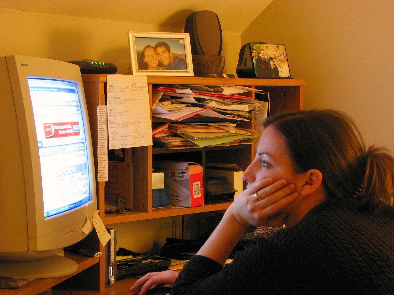 Credit Score vs. Credit Report, How Lenders Examine the Two