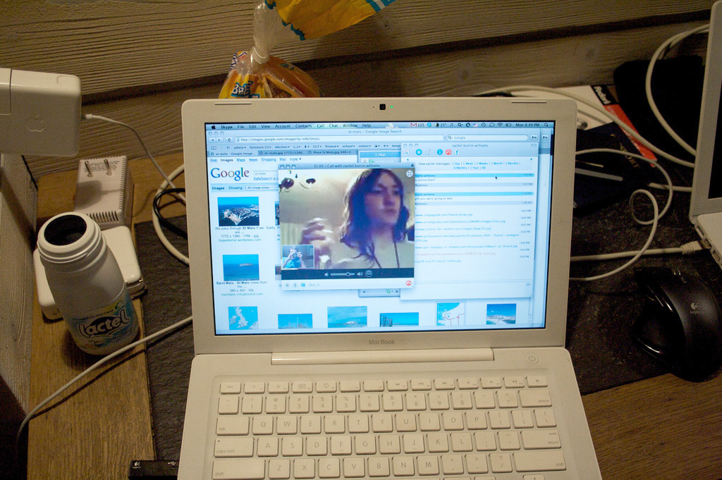 Are Your Long-Distance Relationship Costs a Budget Buster?