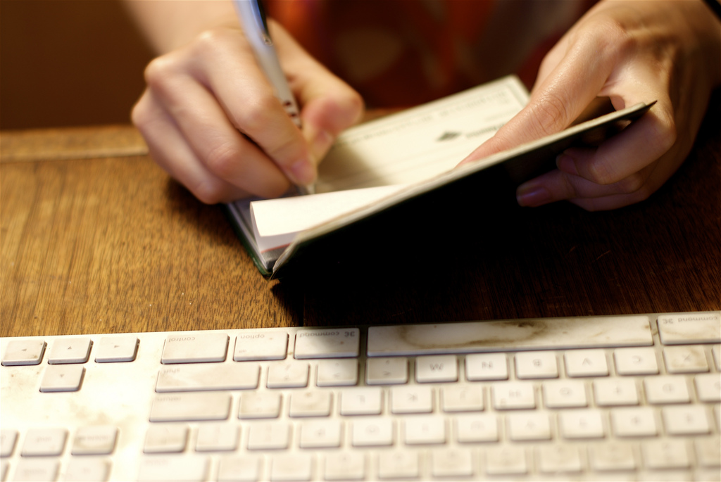 10 Ways to Avoid Checking Account Fees for Good