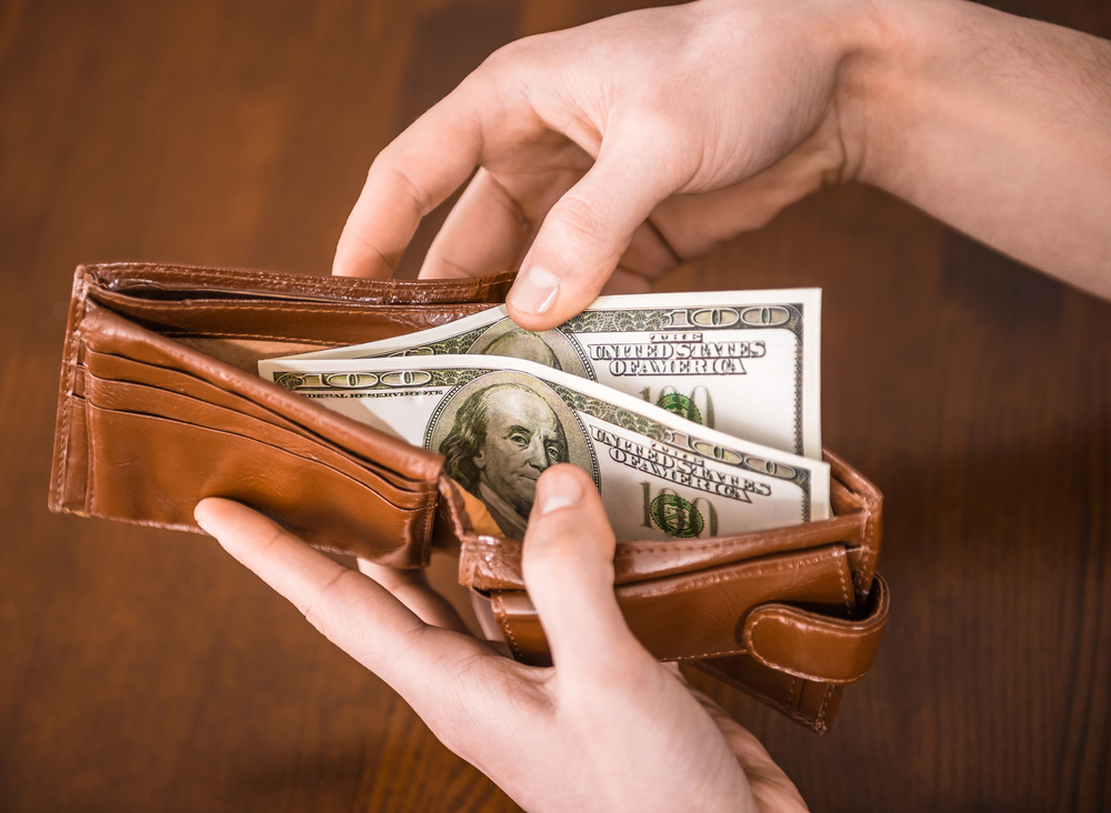 Mutual Fund Broker Fees: A Beginner’s Guide to Investing