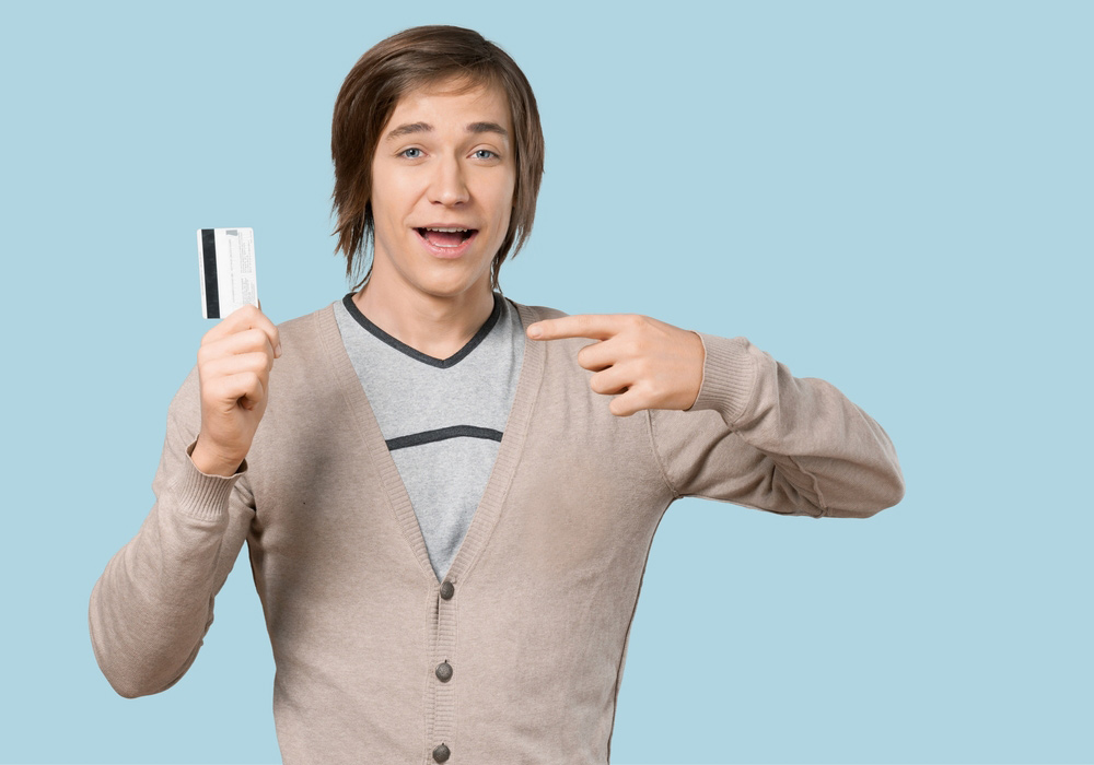 Report: 49% of Millennials Don’t Own a Credit Card. Why Are They Avoiding Them?