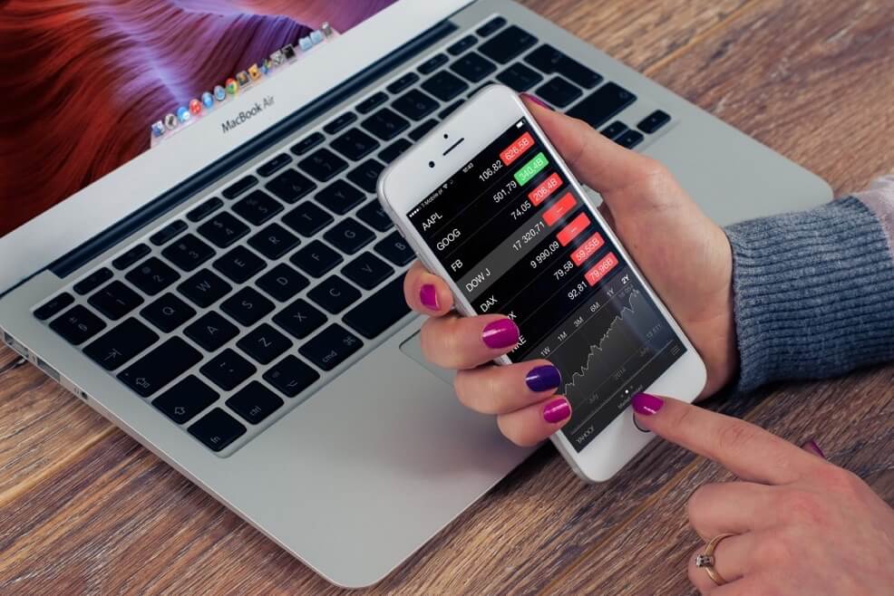 Are Robo-Advisors the Best Way to Invest?