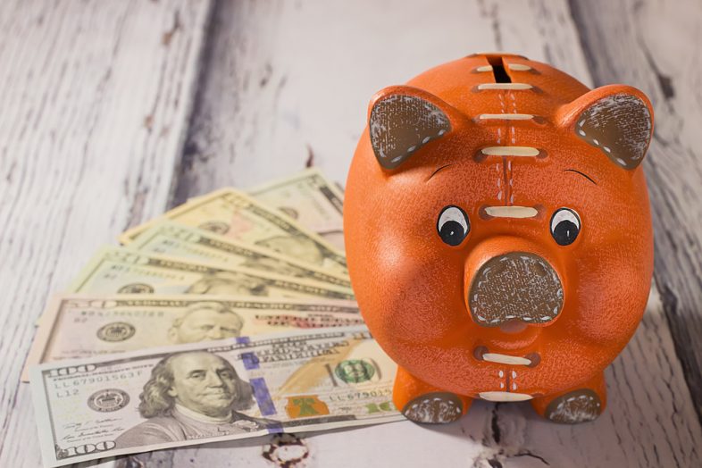 Savings Accounts vs. Bonds: Which is Better for Saving?