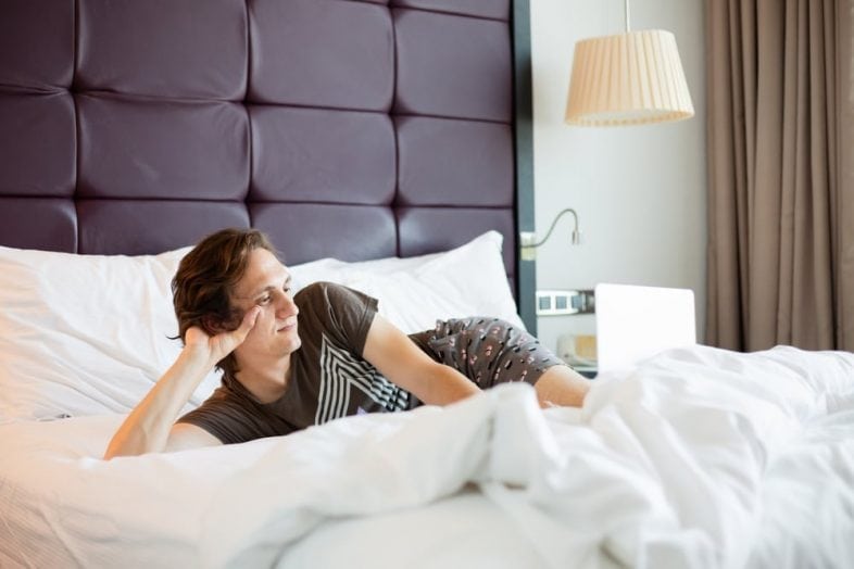 How to Avoid Credit Card Fraud When Staying at Hotels