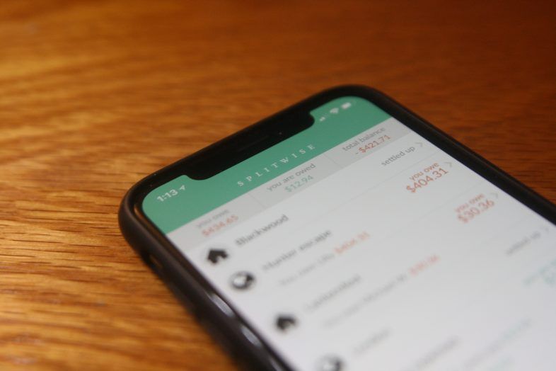The Best Mobile Apps to Track and Split Group Expenses