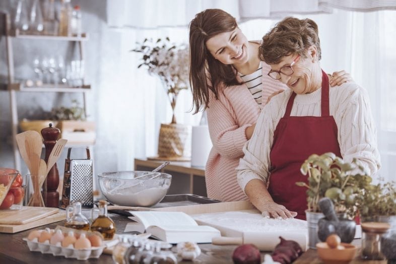 How to Help Manage the Finances of Aging Parents