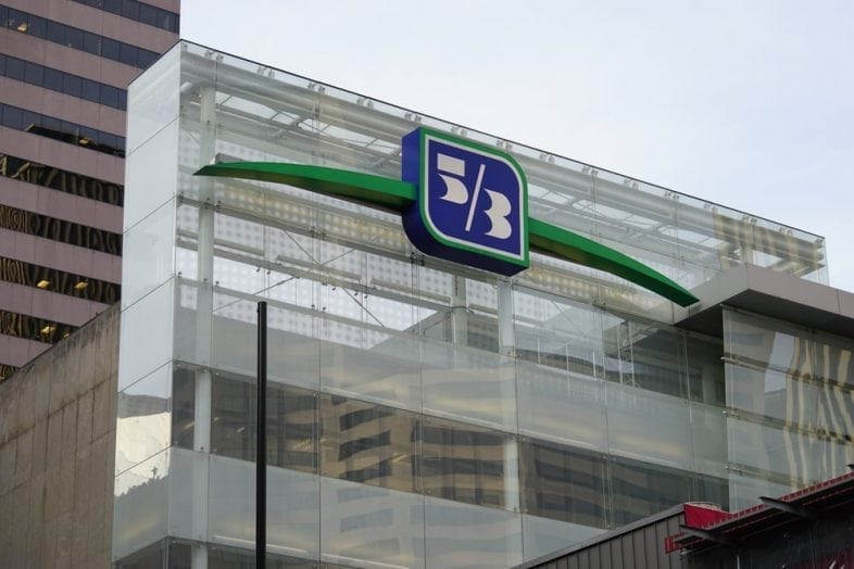Fifth Third Student Checking Account 2026 Review
