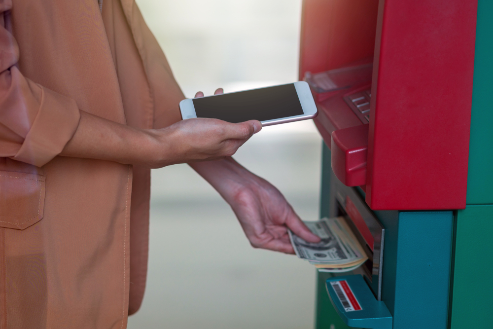 3 Rules to Keep Your Finances Stable So You Avoid Going Broke