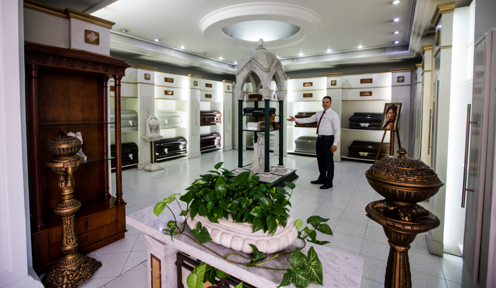 How to Save on End-Of-Life Care & Funeral Expenses