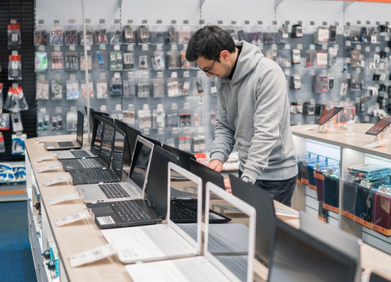 Should You Finance the Purchase of a New Laptop?
