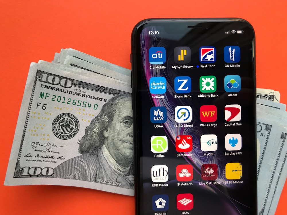 The Best Savings Accounts for College Students in 2024