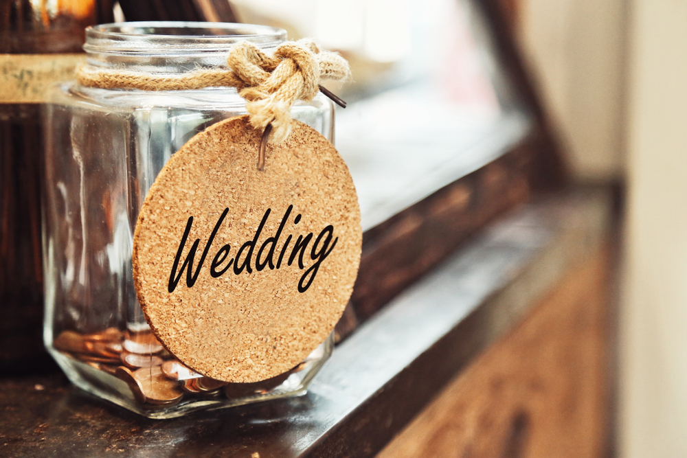 The Best Savings Accounts to Save for A Wedding