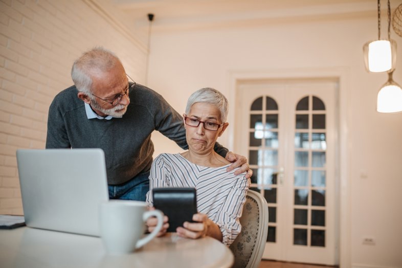 10 Ways to Reduce Your Expenses During Retirement