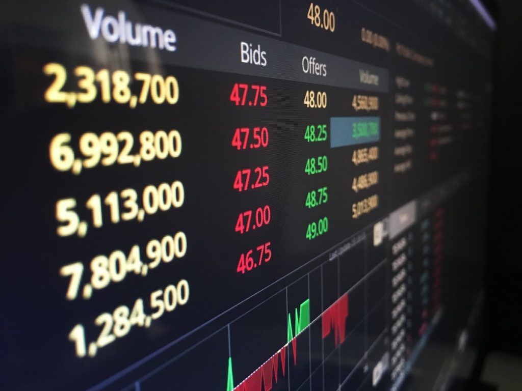 Stockpile 2026 Review: Invest Small With Fractional Shares