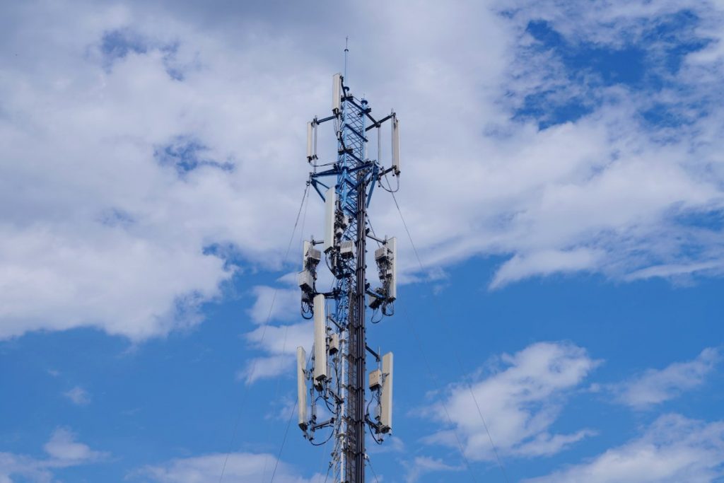 How to Invest in 5G Stocks: The Future Telecom Network Technology