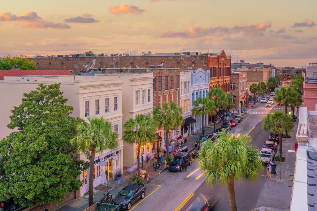 The Best Checking Accounts in West Virginia for 2026