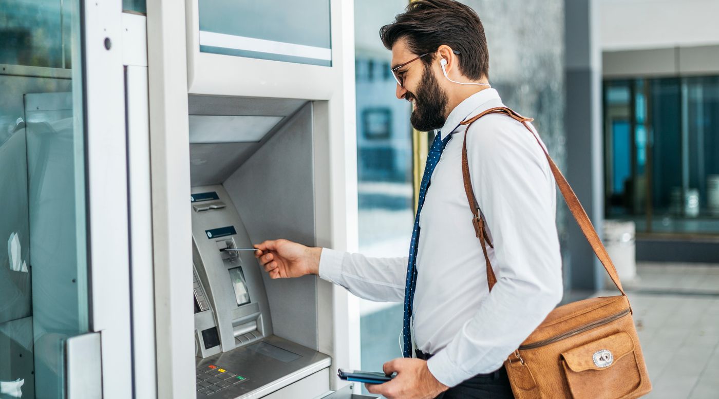 Benefits of online banking: Complete guide to features, security, and more