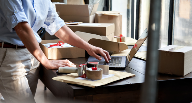 Business bank account for side hustlers: When you need one
