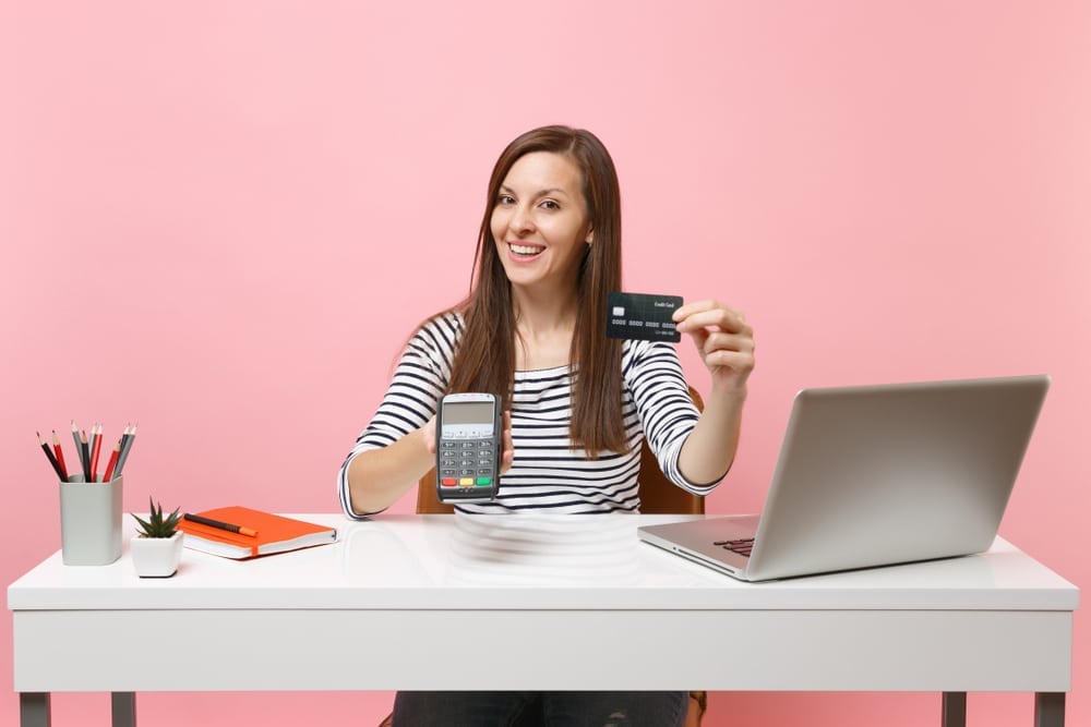 5 Ways Millennials Can Benefit from Using Credit Cards