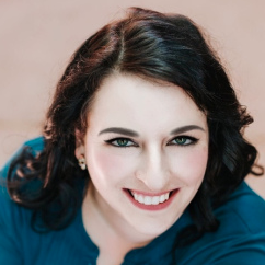 Bio photo for Kathryn Tretina